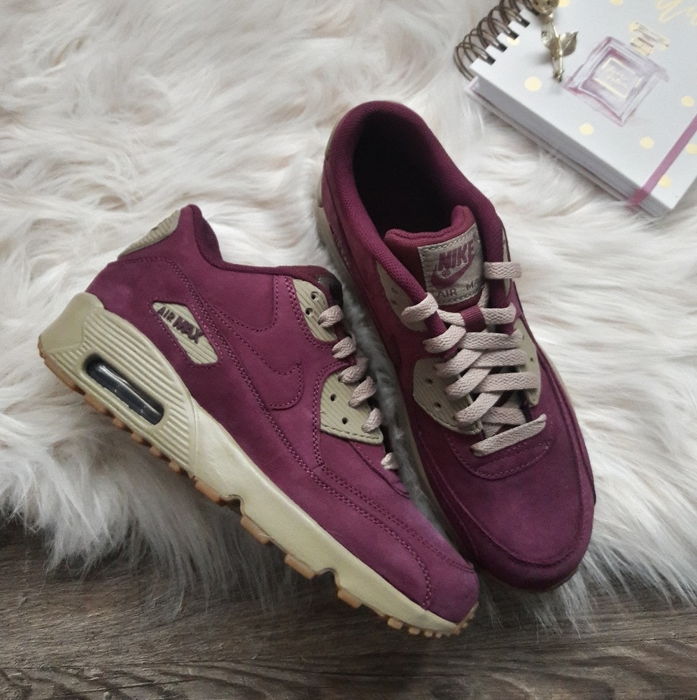 NEW Nike Air Max 90 Premium - Picture 2 of 7